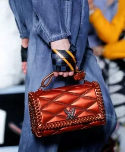 the louis vuitton clutch